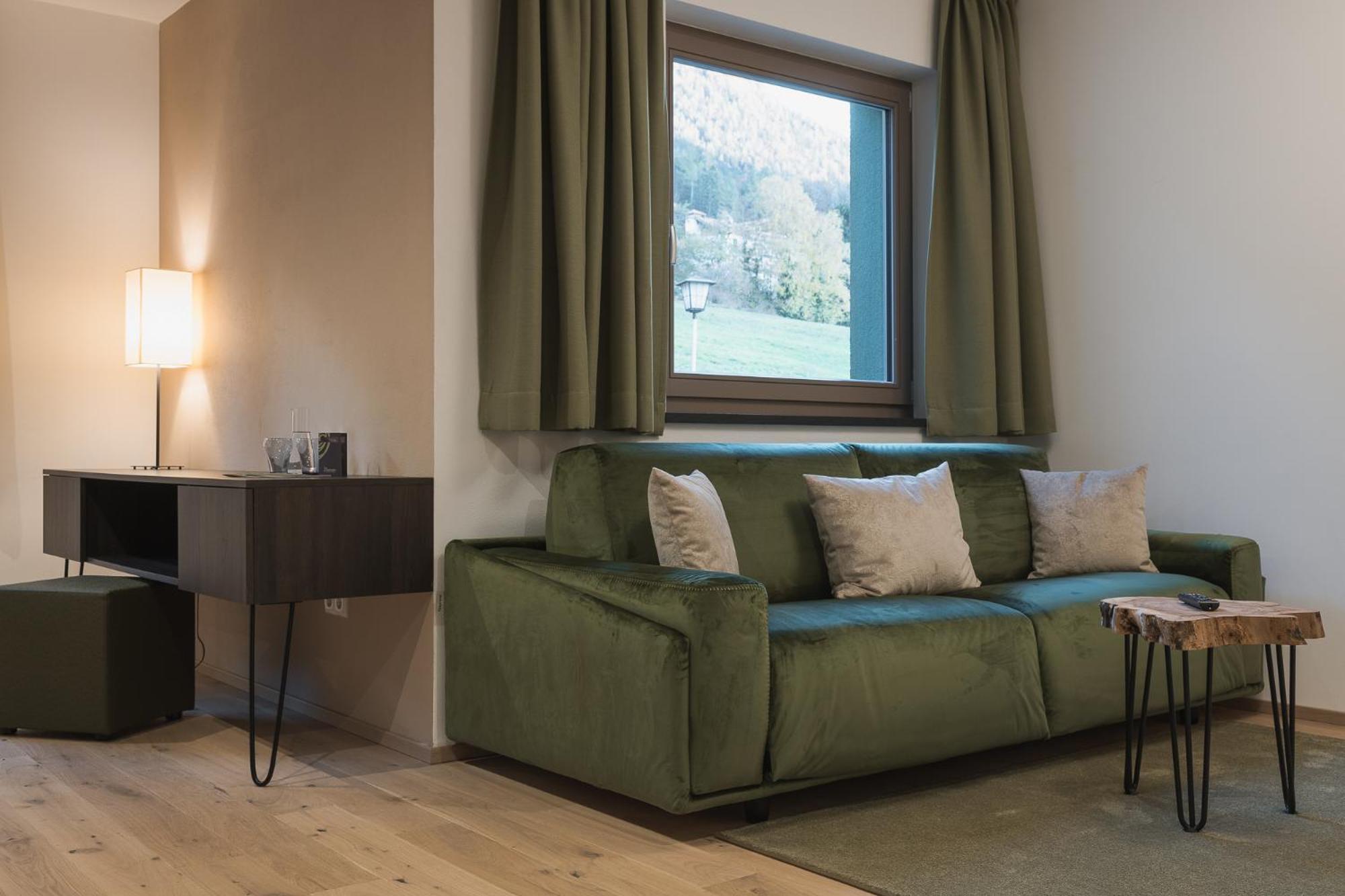 Oliven- & Genusshotel Hirzer Schenna Cameră foto